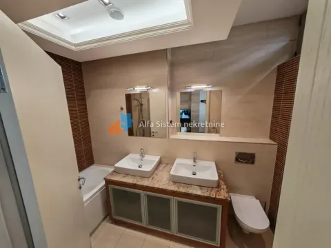 Rent, four bedroom apartment, 148m², Savski Venac, Beograd - image 22