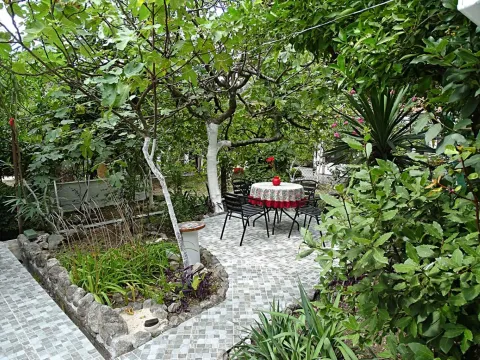 Sale, house, 79m², Orahovac, Kotor - image 4