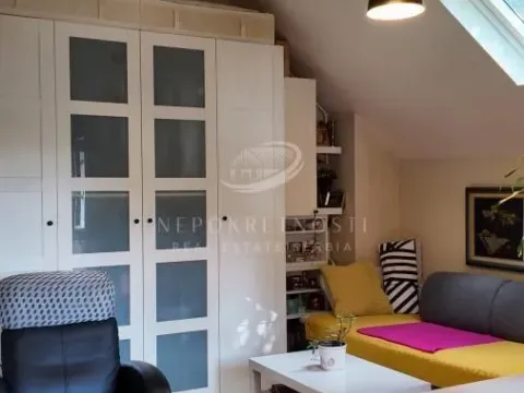 Prodaja, kuća, 200m², Lekino Brdo, Voždovac Sve Podlokacije - image 13