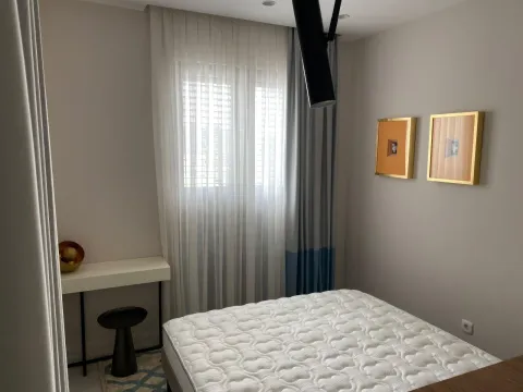 Izdavanje, dvosoban stan, 72m², Tripovići, Tivat - image 4
