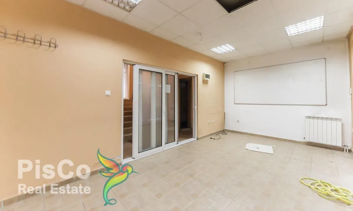 Izdavanje, poslovni prostor, 195m², Zabjelo, Podgorica