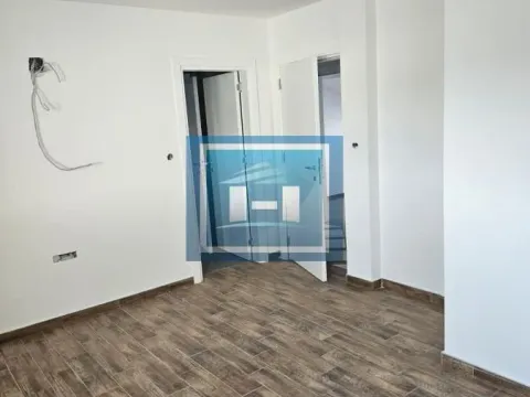 Prodaja, četvorosoban stan, 150m², Jagodnjak, Paraćin - image 18