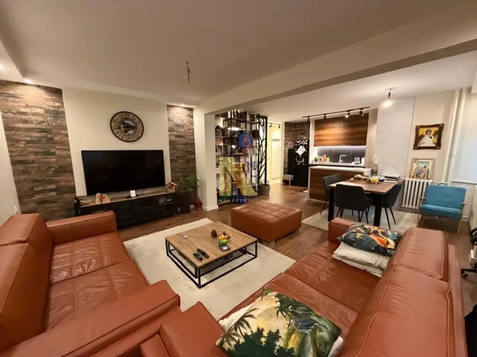 Prodaja, trosoban stan, 82m², Grbavica, Novi Sad Sve Podlokacije
