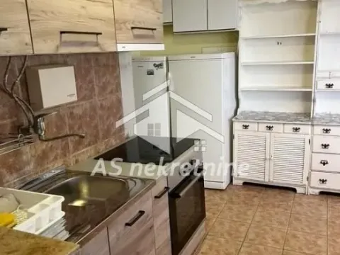 Izdavanje, trosoban stan, 90m², Tašmajdan, Palilula Sve Podlokacije - image 11