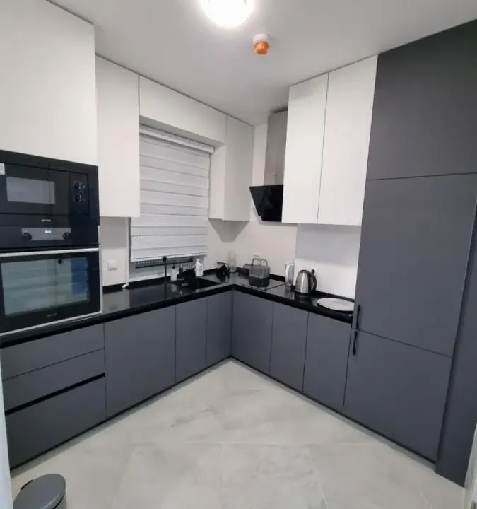 Prodaja, dvosoban stan, 95m², Rozino, Budva