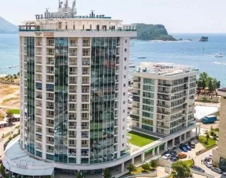 Prodaja, dvosoban stan, 87m², Budva, Crna Gora - image 1