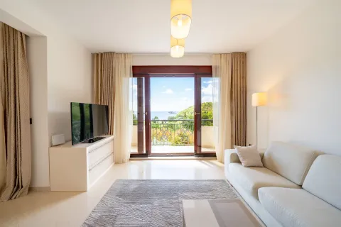 Prodaja, trosoban stan, 86m², Petrovac, Budva - image 18