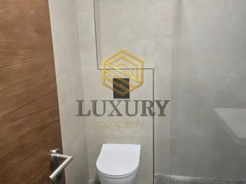 Izdavanje, trosoban stan, 81m², Vezirov Most, Podgorica - image 14