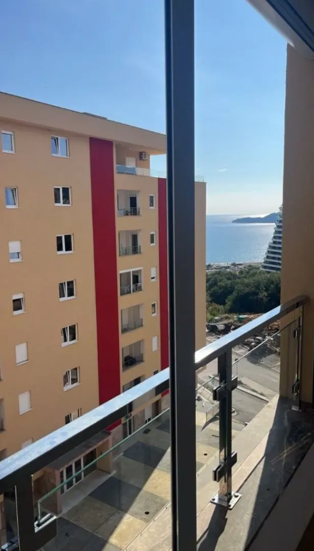 Prodaja, jednosoban stan, 43m², Bečići, Budva