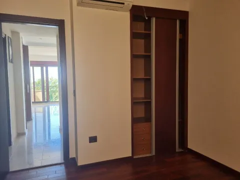 Prodaja, dvosoban stan, 86m², Petrovac, Budva - image 7