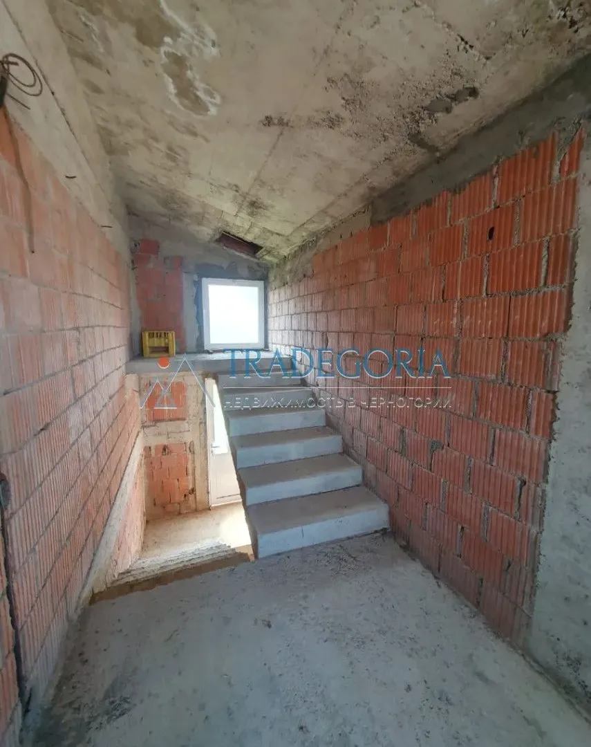 Prodaja, kuća, 330m², Bar, Crna Gora