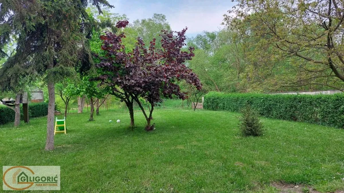 Sale, house, 397m², Kaludjerica, Grocka