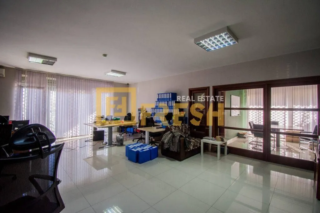 Sale, office space, 280m², Gorica C, Podgorica