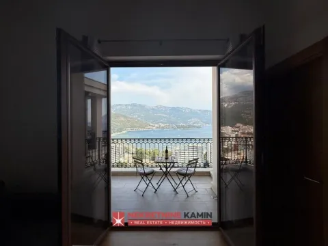 Rent, two bedroom apartment, 54m², Vidikovac, Budva - image 2