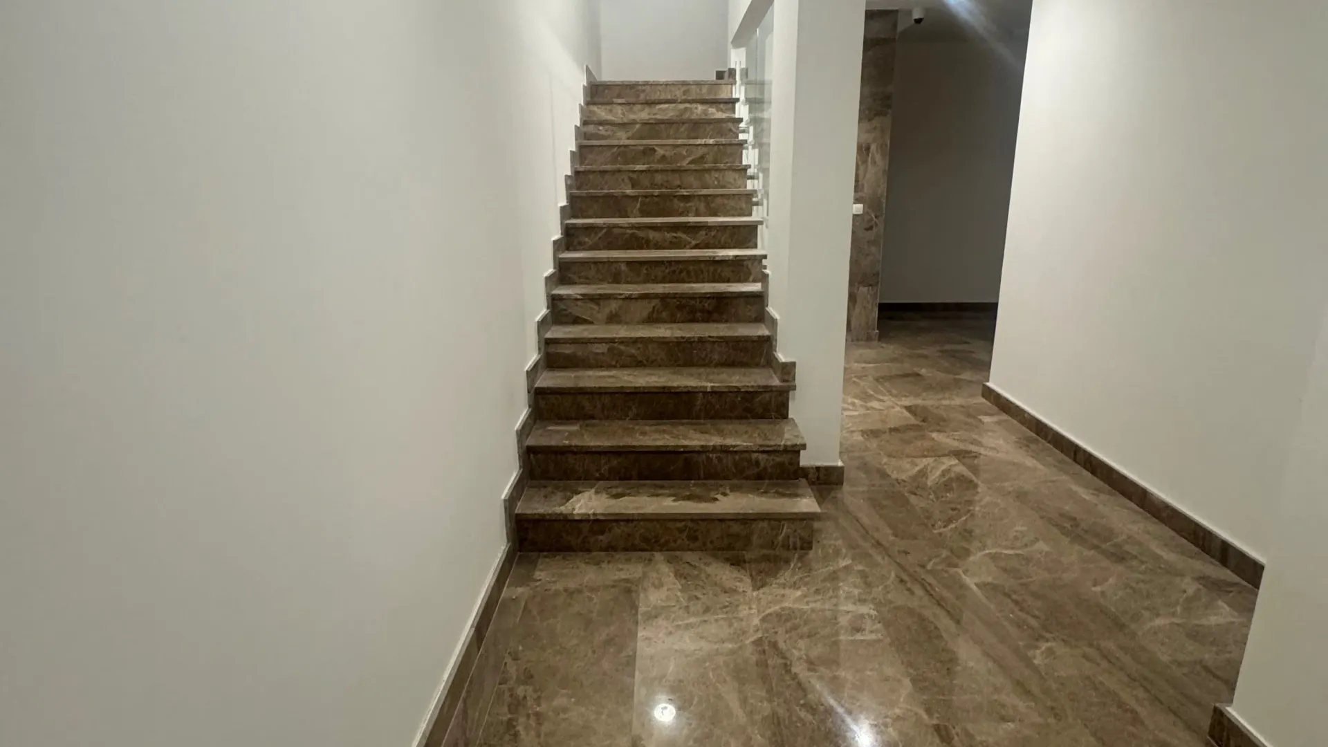 Prodaja, dvosoban stan, 54m², Radovići, Tivat