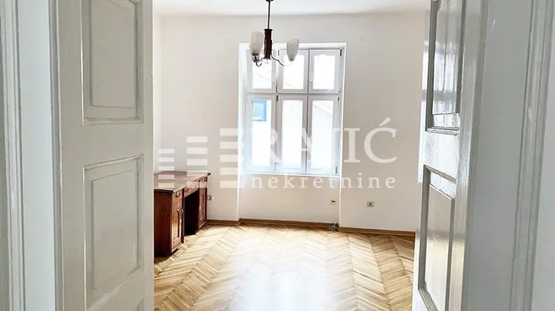 Rent, four bedroom apartment, 100m², Savski Venac, Beograd