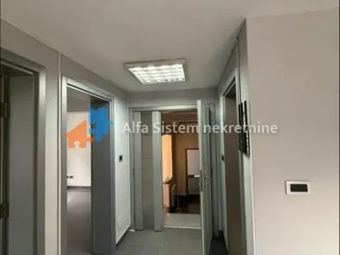 Rent, office space, 144m², Južni Bulevar, Vračar Sve Podlokacije - image 8