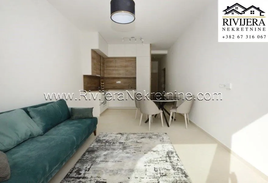 Prodaja, jednosoban stan, 54m², Đenovići, Herceg Novi