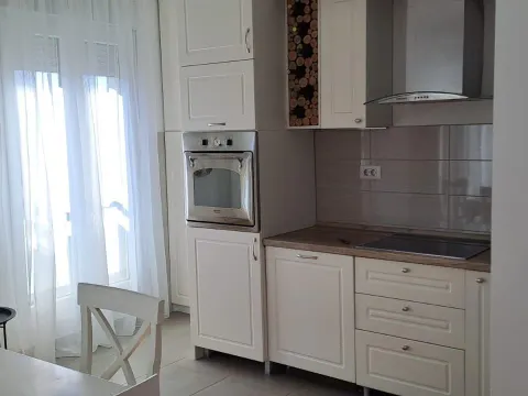 Rent, one bedroom apartment, 50m², City Kvart, Podgorica - image 12