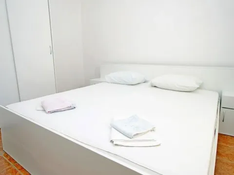 Prodaja, kuća, 300m², Reževići, Budva - image 13