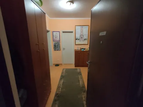 Prodaja, trosoban stan, 109m², Preko Morače, Podgorica - image 4