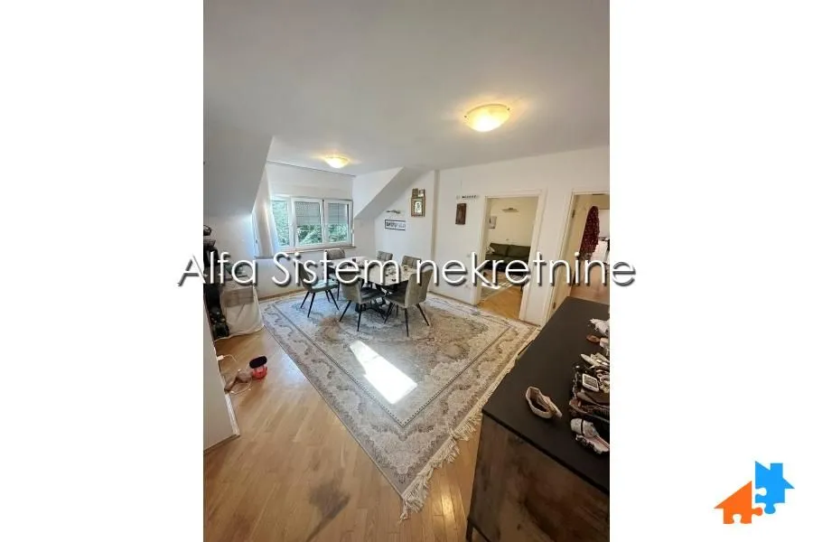 Izdavanje, stan, 130m², Banovo Brdo, Beograd
