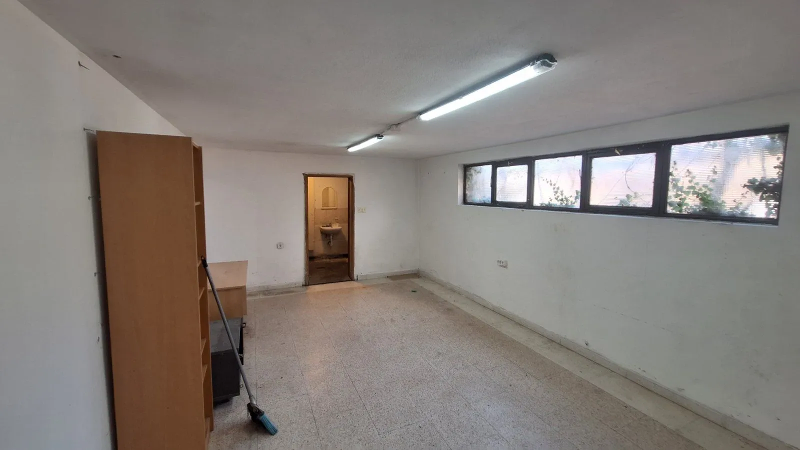 Rent, office space, 400m², Farmaci, Podgorica