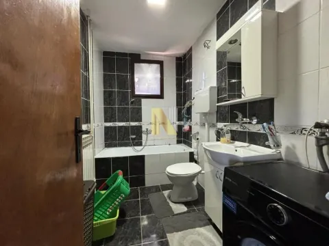 Prodaja, kuća, 200m², Ledinci, Petrovaradin - image 13