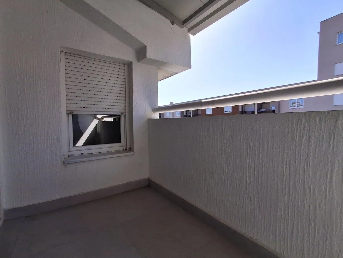 Izdavanje, dvosoban stan, 60m², Stari Aerodrom, Podgorica