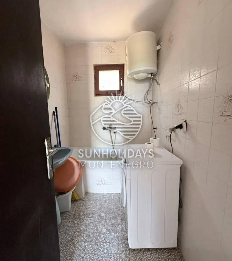 Sale, house, 90m², Zankovići, Bar