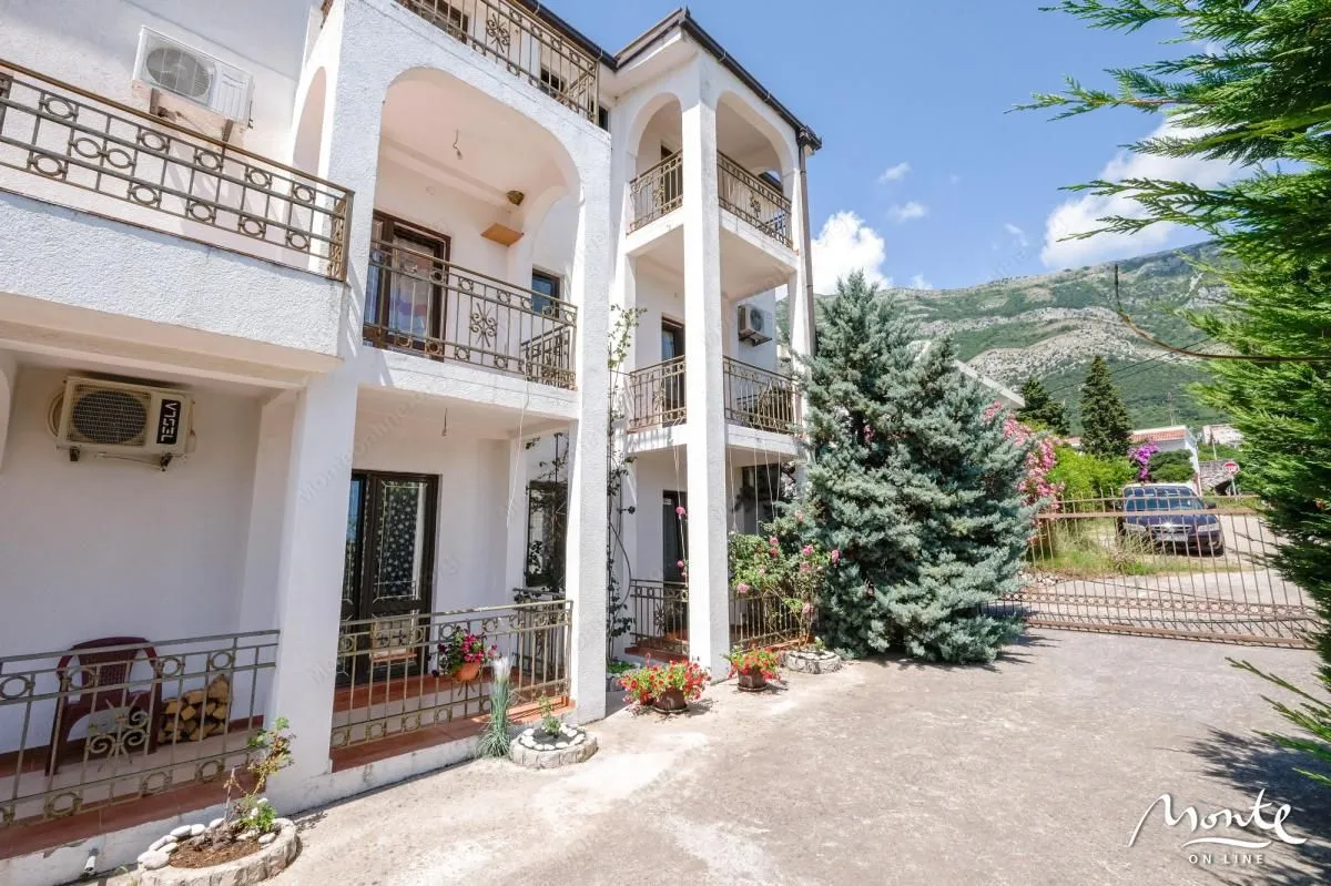 Sale, house, 410m², Sutomore, Bar