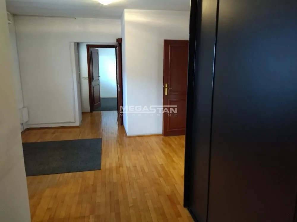 Rent, house, 542m², Bulbulder, Zvezdara Sve Podlokacije