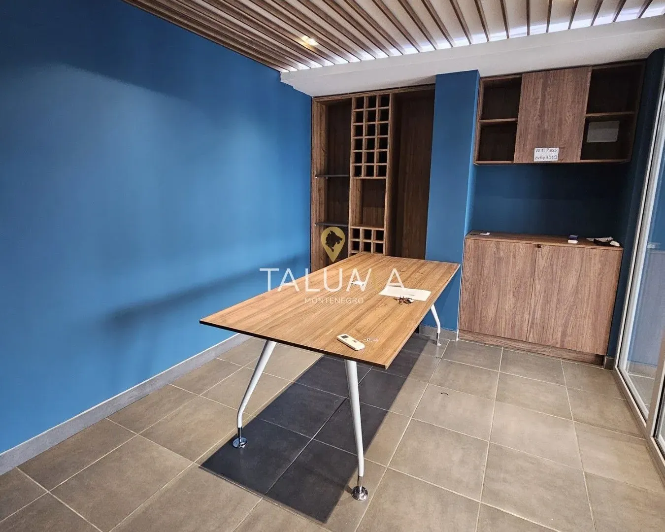 Rent, office space, 184m², City Kvart, Podgorica