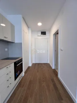 Izdavanje, garsonjera, 34m², Medijana, Niš - image 7