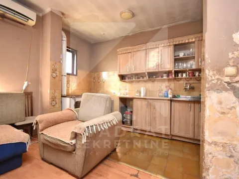 Prodaja, kuća, 83m², Rogami, Podgorica - image 6