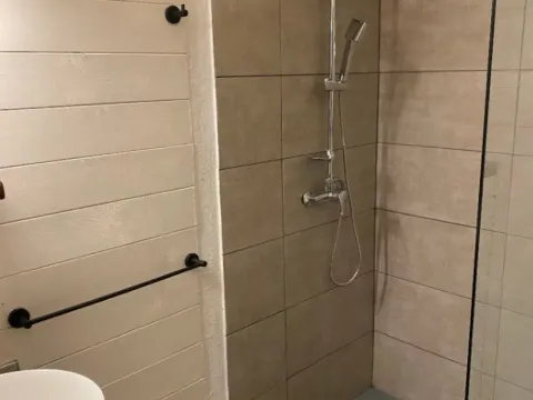 Izdavanje, dvosoban stan, 40m², Prijevor, Herceg Novi - image 6