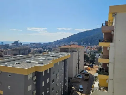 Izdavanje, trosoban stan, 100m², Dubovica, Budva - image 8