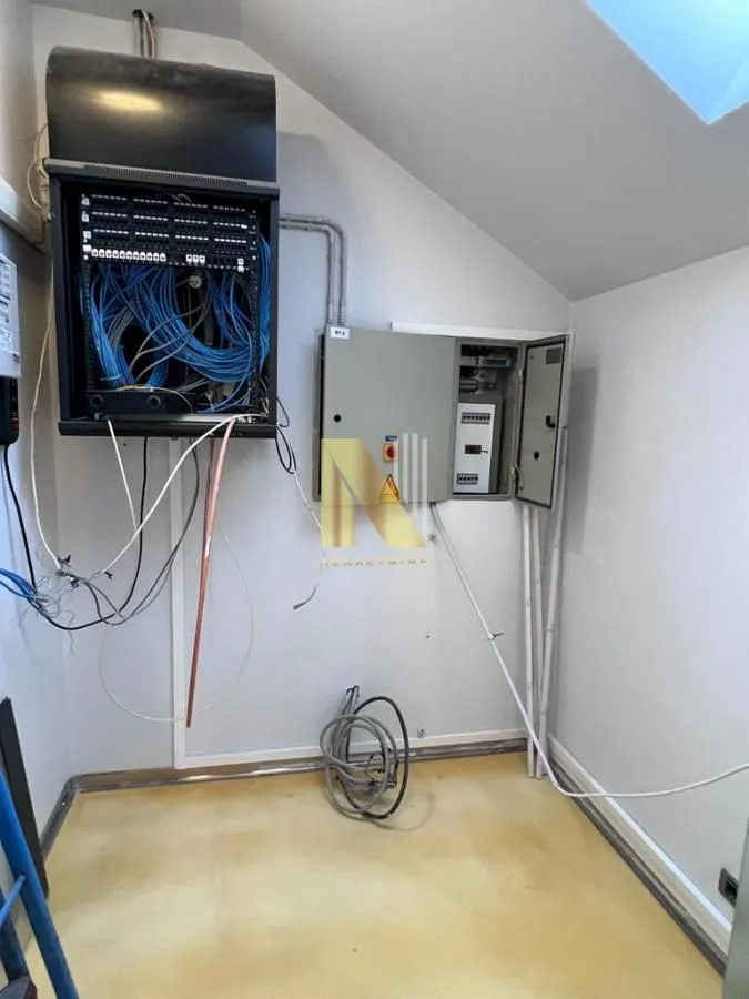 Rent, office space, 360m², Centar, Novi Sad