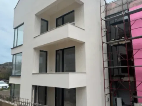 Sale, one bedroom apartment, 51m², Radanovići, Kotor - image 8