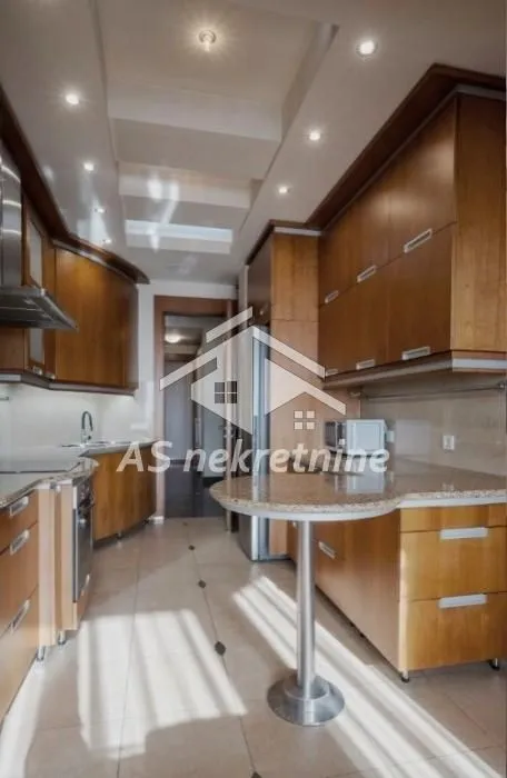 Sale, three bedroom apartment, 150m², Banovo Brdo, Beograd