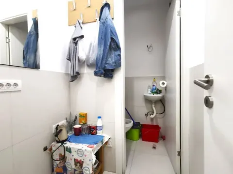 Prodaja, poslovni prostor, 46m², City Kvart, Podgorica - image 5