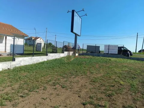 Izdavanje, plac, 750m², Bečmen, Surčin - image 2