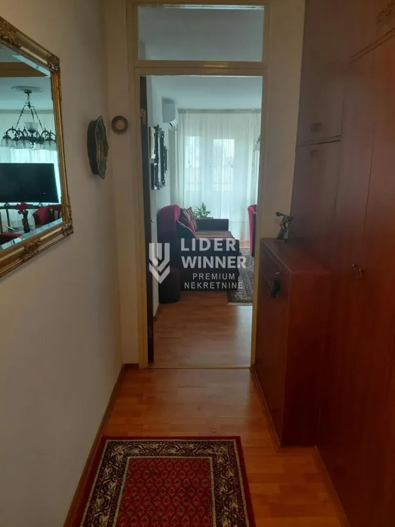 Prodaja, trosoban stan, 79m², Novi Beograd Blok 29, Novi Beograd Sve Podlokacije