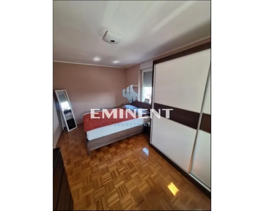 Izdavanje, trosoban stan, 79m², Bezanijska Kosa 2, Bežanijska Kosa Sve Podlokacije