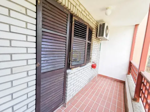 Izdavanje, poslovni prostor, 49m², Lepa Kata, Podgorica - image 11