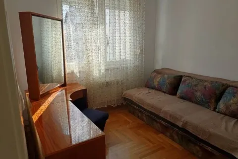 Rent, two bedroom apartment, 38m², Mirijevo Sve Podlokacije, Beograd - image 5