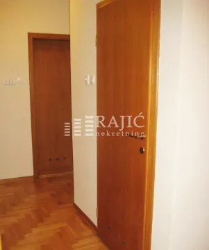 Rent, three bedroom apartment, 71m², Lipov Lad, Zvezdara Sve Podlokacije - image 6