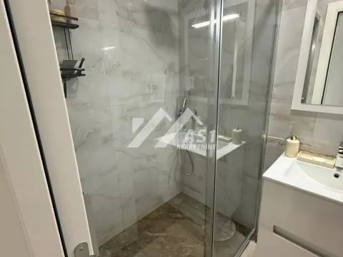 Izdavanje, četvorosoban stan, 88m², Novi Sad Sve Podlokacije, Novi Sad - image 6