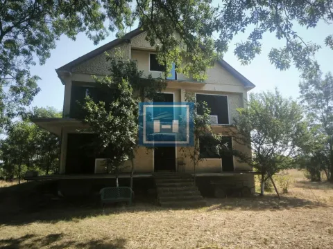 Sale, house, 779m², Vlaška, Ćuprija