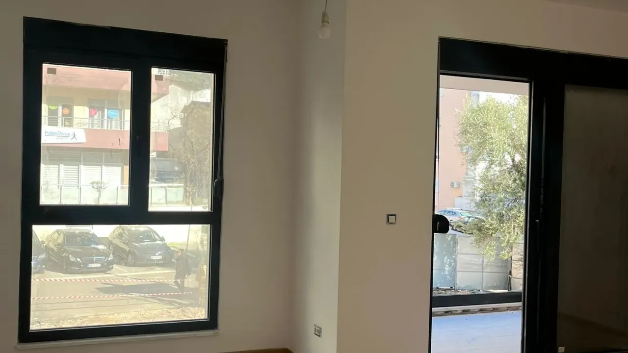 Prodaja, dvosoban stan, 68m², Rozino, Budva